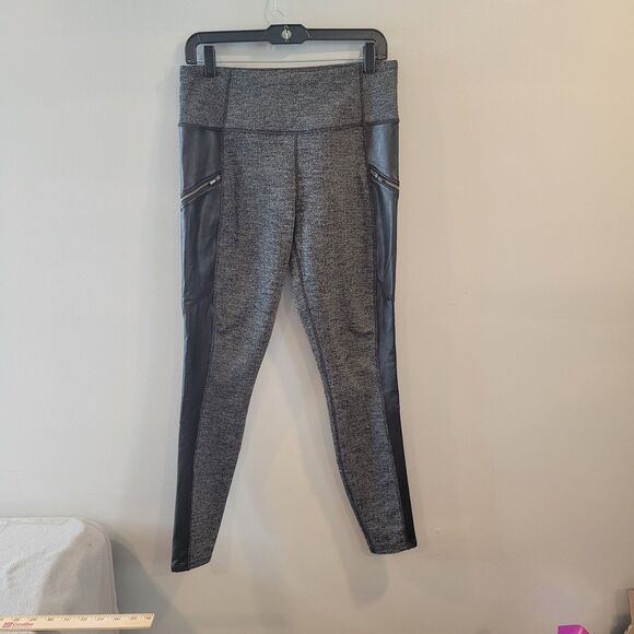 Athleta  Leggings Gray Black Faux Leather Sides Gleam Athleisure Size Medium - Picture 1 of 9